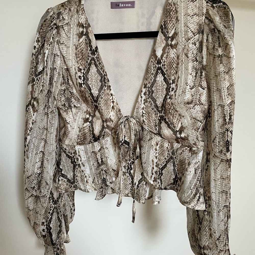 Snake Skin Blouse✨